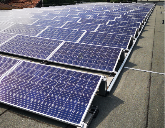 20,0 kWp napelemes rendszer lapostetőn elhelyezve